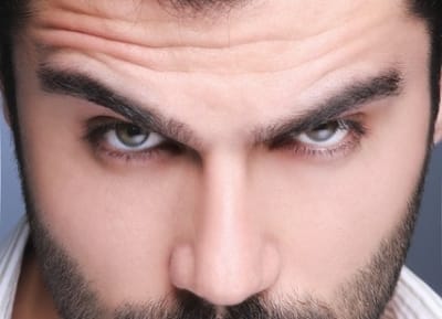 男性のオスの目は怖い?目つきが変わる=オスになる瞬間は好きのサイン?