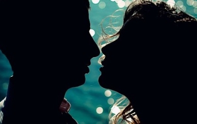 【好きすぎて辛い女性心理】不安定な感情と向き合うコツ9選