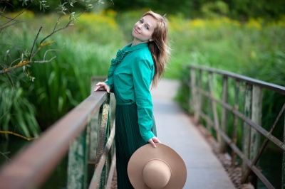 【ロングスカートを選ぶ女性心理】男性が知らない事実10選