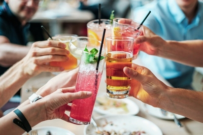 彼女 飲み会 行ってほしくない