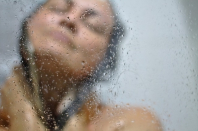 【一緒にお風呂に入りたがる女性心理】快適に付き合うコツ10選