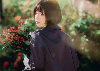 【そわそわする女性心理とは？】脈なし・脈ありサイン例8選