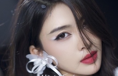 【ボディタッチが多い女性心理とは？】部位別のリアルと対処法16選